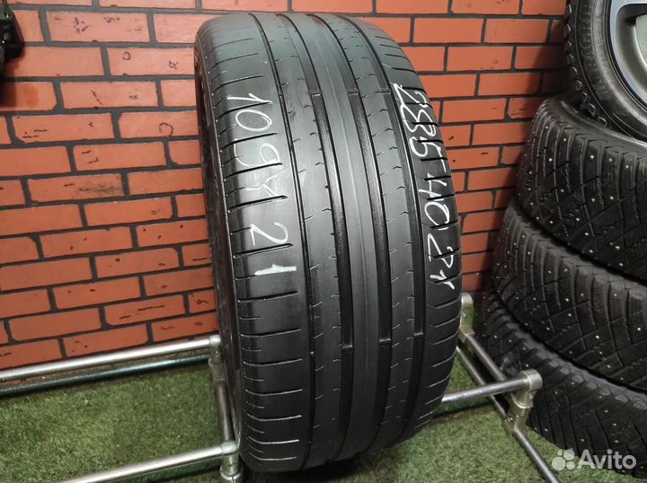 Pirelli P Zero PZ4 285/40 R21 109Y