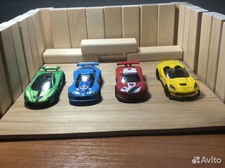 Hot wheels машинки