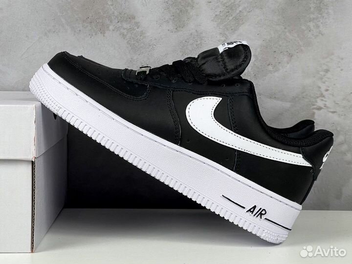 Nike Air Force Black Low 07