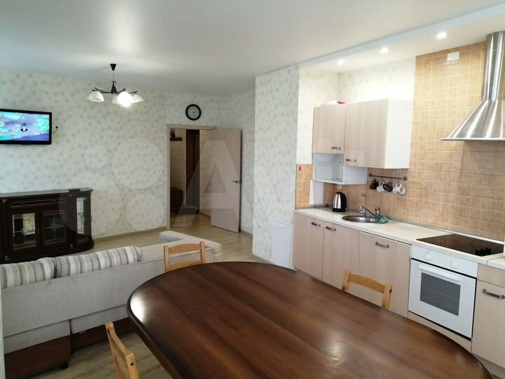 3-к. квартира, 105 м², 8/18 эт.