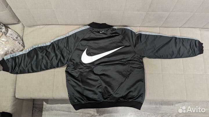 Бомбер Nike Swoosh двусторонний M/L