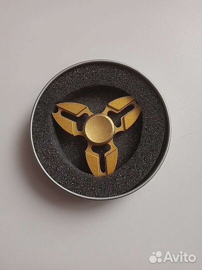 Металлической спиннер