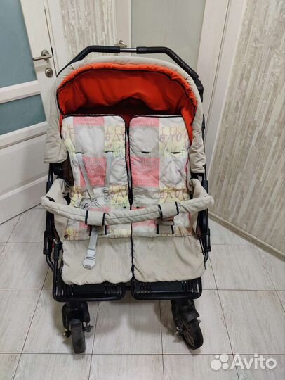 Коляска для двойни или погодок