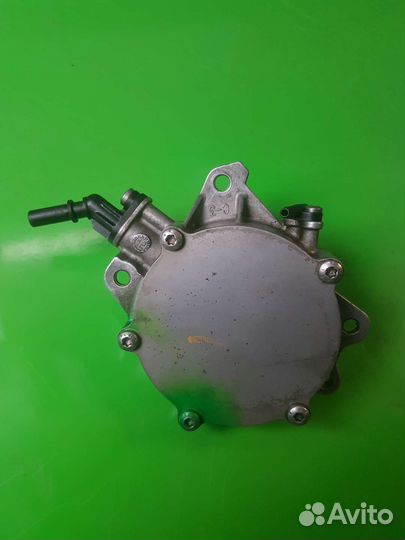 Вакуумный насос 1,6THP Peugeot 3008