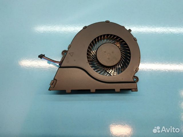 Кулер NFB89B05H ноутбука HP 17-w CPU