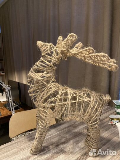 Олень из проволоки