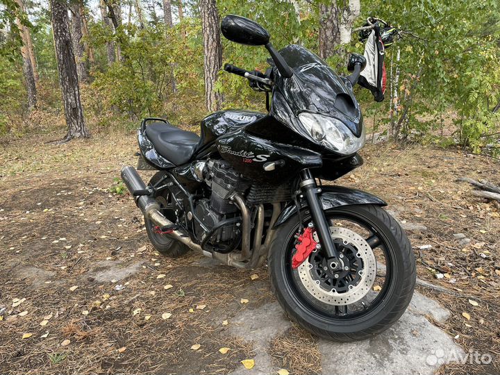Suzuki bandit gsf 1200s