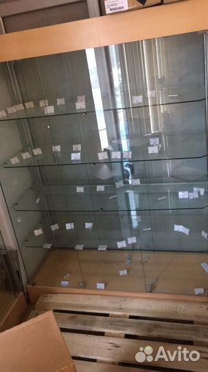 Стеклянная витрина бу