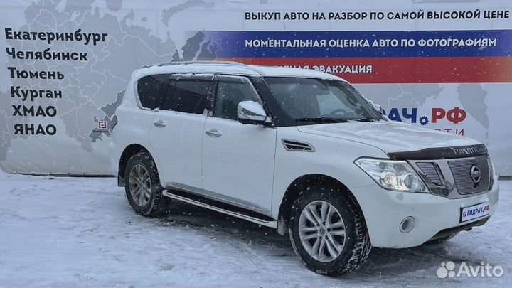 Порог со стойкой правый Nissan Patrol (Y62)