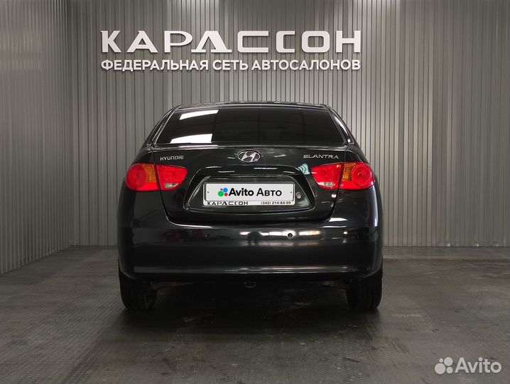 Hyundai Elantra 1.6 AT, 2008, 175 000 км