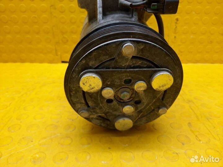 Б/У компрессор кондиционера В хорошем состоянии