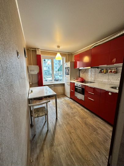 3-к. квартира, 65,8 м², 1/9 эт.