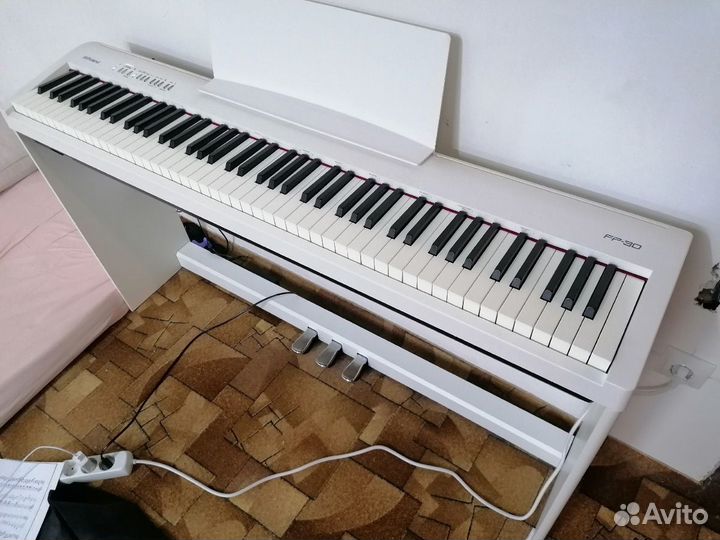 Цифровое пианино