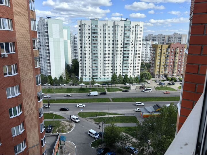 2-к. квартира, 59 м², 12/17 эт.