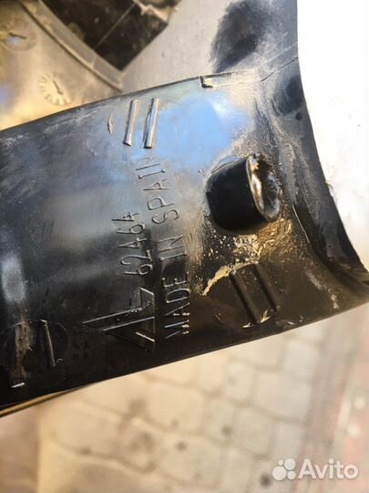 Volkswagen Polo 2005-2009 задний левый фонарь