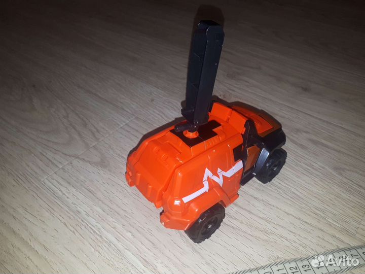 Робот трансформер супер метро