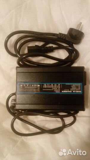 Зарядное устройство 48v(54.6) 3 и 5 ампера li ion