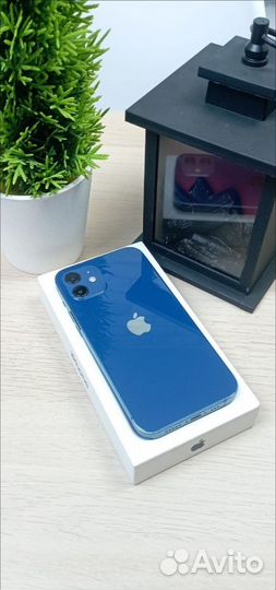 iPhone 12, 64 ГБ