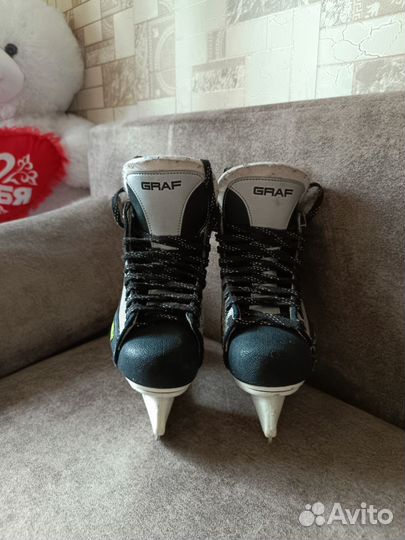Коньки хоккейные graf
