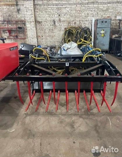 Захват челюстной на погрузчики и трактора