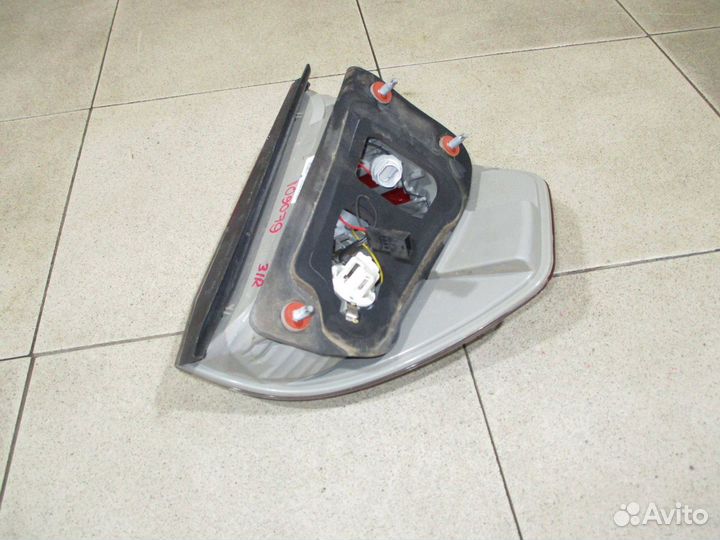 Фонарь задний наружный правый BMW X3 (E83)