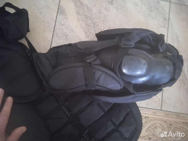 Хоккейная вратарская форма бу. SR