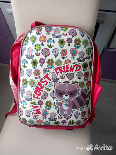 Школьный рюкзак