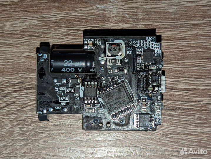 Зарядное устройство Apple 20W USB-C на запчасти