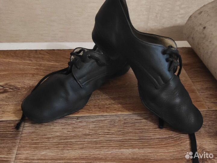 Ботинки детские размер 22 см и для бальных танцев