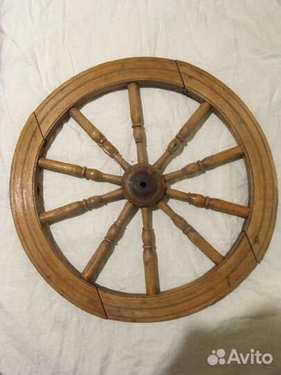 Колесо от прялки лакированное для антуража, люстры