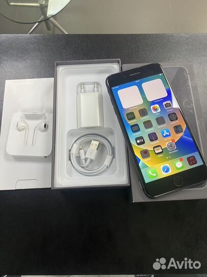 iPhone 8 Plus, 64 ГБ