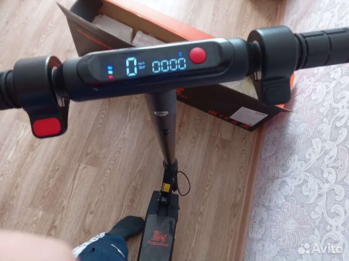 Скамьkugoo Kirin A1