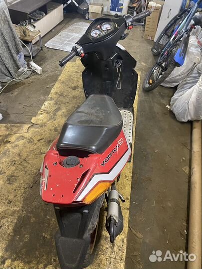 Скутер Stels vortex 50