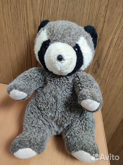 Мягкая игрушка енотик