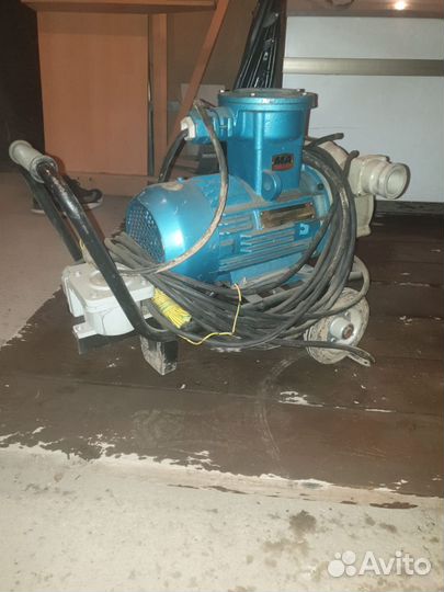 Электрическая помпа для гсм