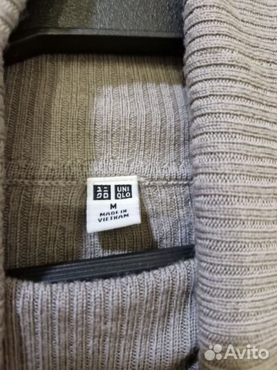 Водолазка uniqlo M шерсть