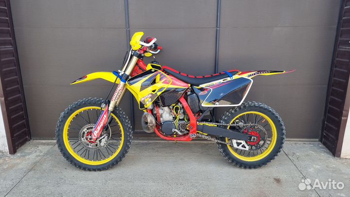 Suzuki rm250 K6 Кроссовый