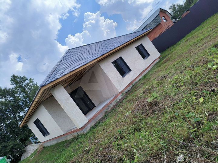 Дом 135 м² на участке 9 сот.