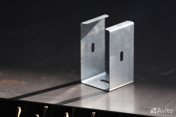 Лазерная резка металла изделия из нержавеющей