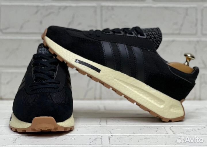 Кроссовки Adidas retropy e5