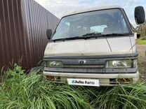 Mazda Bongo 2.0 MT, 1992, 288 888 км, с пробегом, цена 128 000 руб.