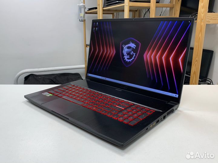 17.3 дюймовый Игровой Msi i5/RTX 3050/16gb/SSD+1tb