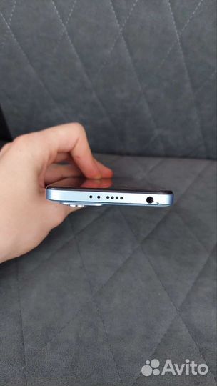 Телефон Poco x4 gt