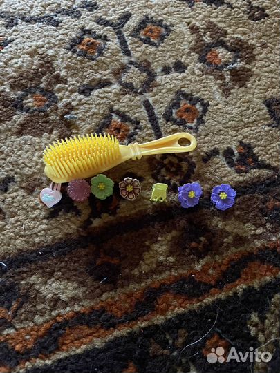 Расчёска с заколками
