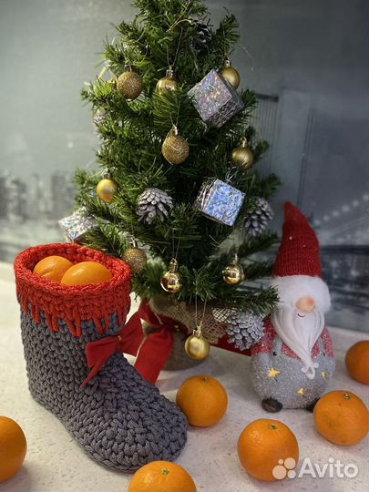 Новогодний сапожок и колокольчик для подарков