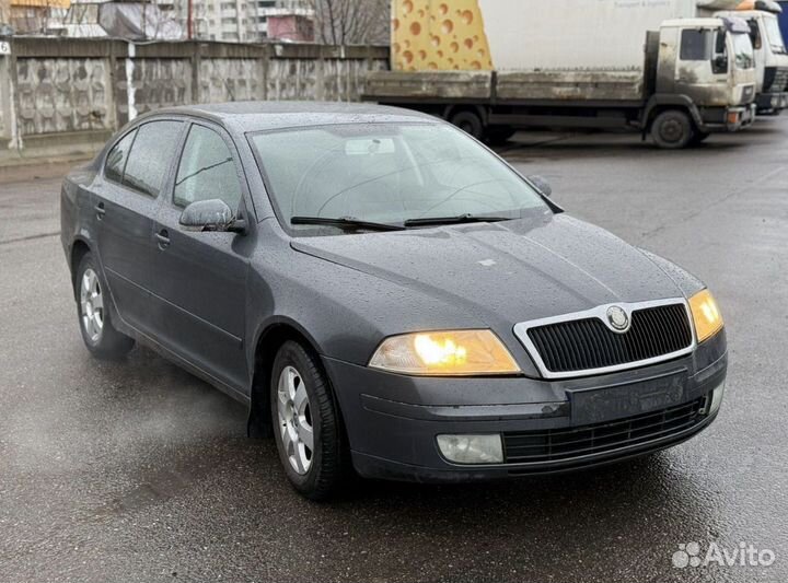 Skoda Octavia 1.6 AT, 2005, 220 000 км