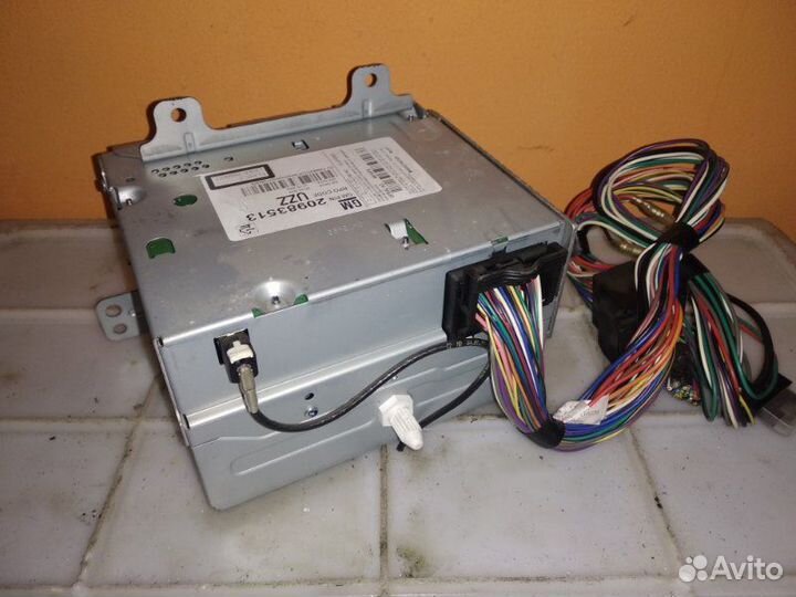 Магнитофон (магнитола) Opel Astra P10 A17DTJ 2011