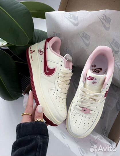 Nike Air Force Valentines Day