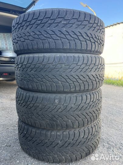 Nokian Tyres Hakkapeliitta R3 SUV 235/50 R19 103R