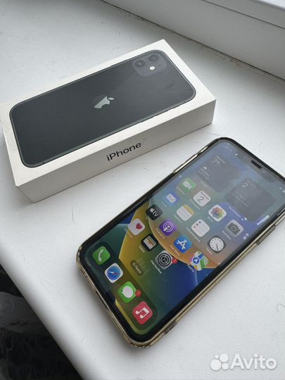 iPhone 11, 64 ГБ
